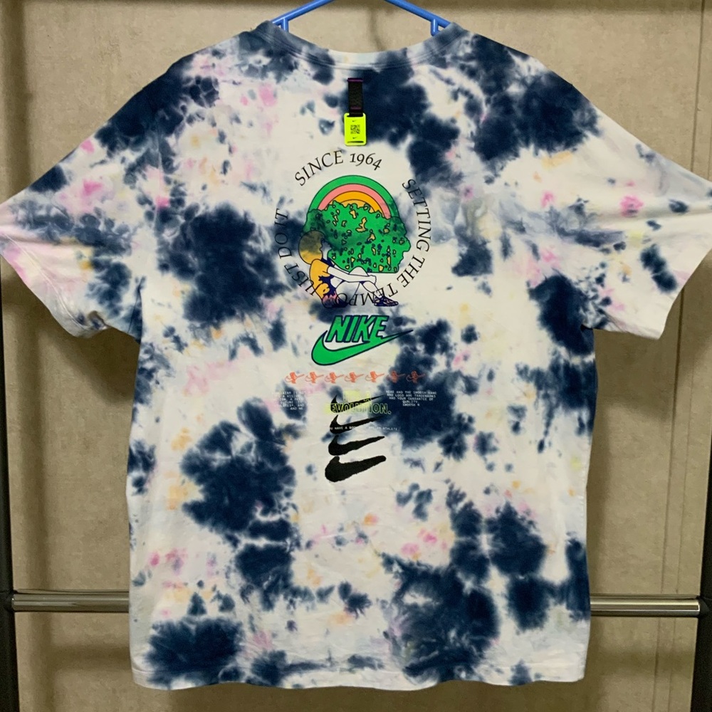 NIKE T-SHIRT (Sz XL)